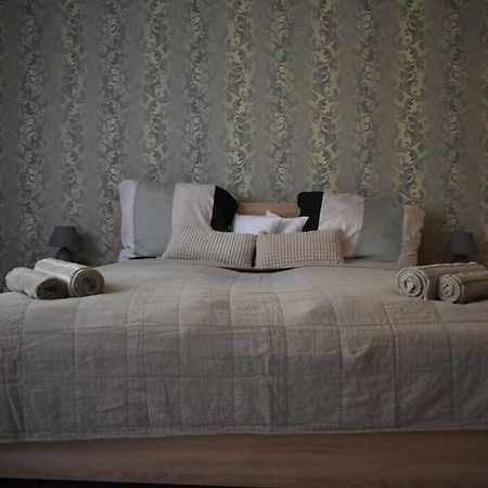 Appartement Kenyelmes Lakas Jo Helyen à Budapest Extérieur photo